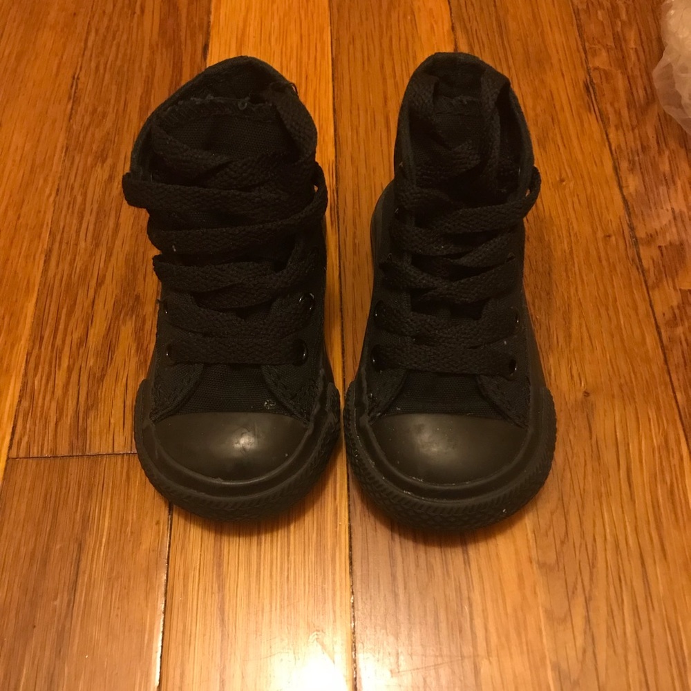 Converse hightail sneaker
